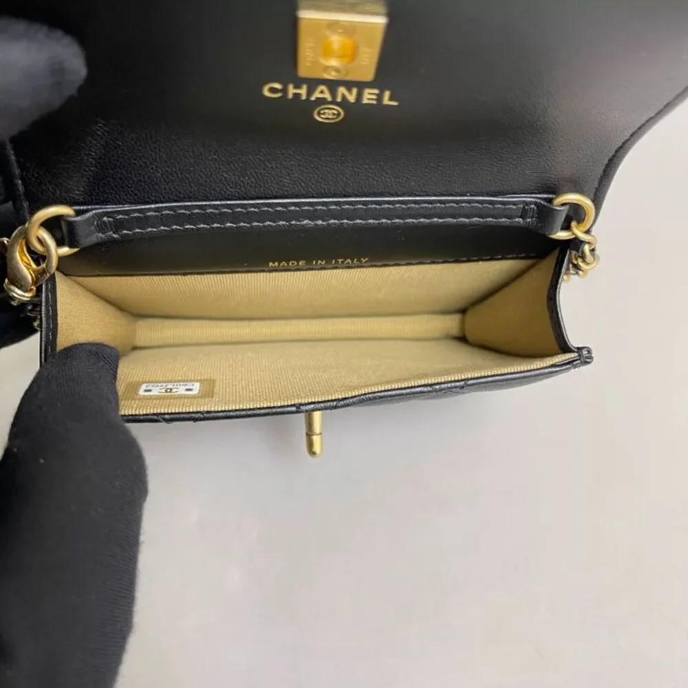 Chanel Women Pre-Loved Bag Very Good Condition